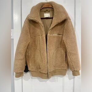 Wilfred Teddy Jacket in Tan